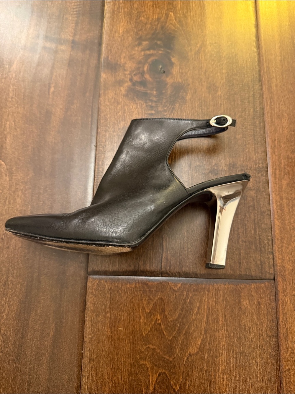 Ralph Lauren collection black leather sling back heels size-6. - Picture 4 of 9